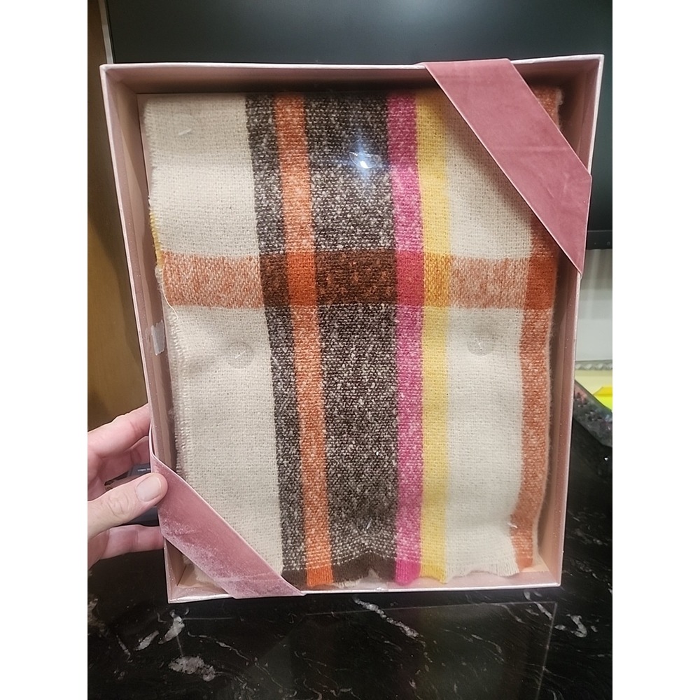 Vince Camuto Accent Multi Color Long Scarf New New in Box